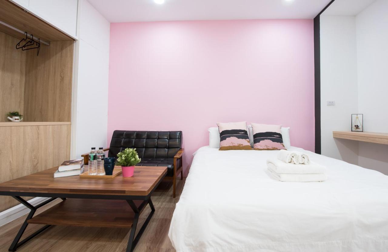 Bird Series B&B&Hostel複合式民宿#本國旅客須先匯款 台南 エクステリア 写真